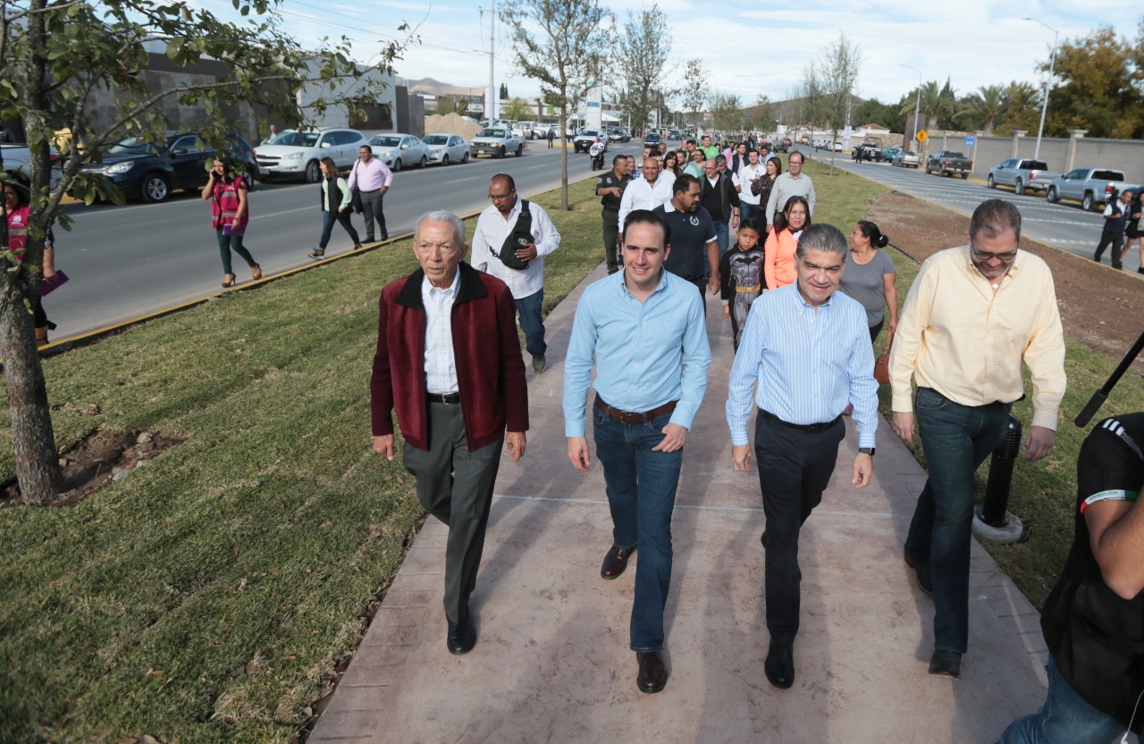 Inauguran Manolo y Riquelme <br>ampliación del bulevar Los Valdez