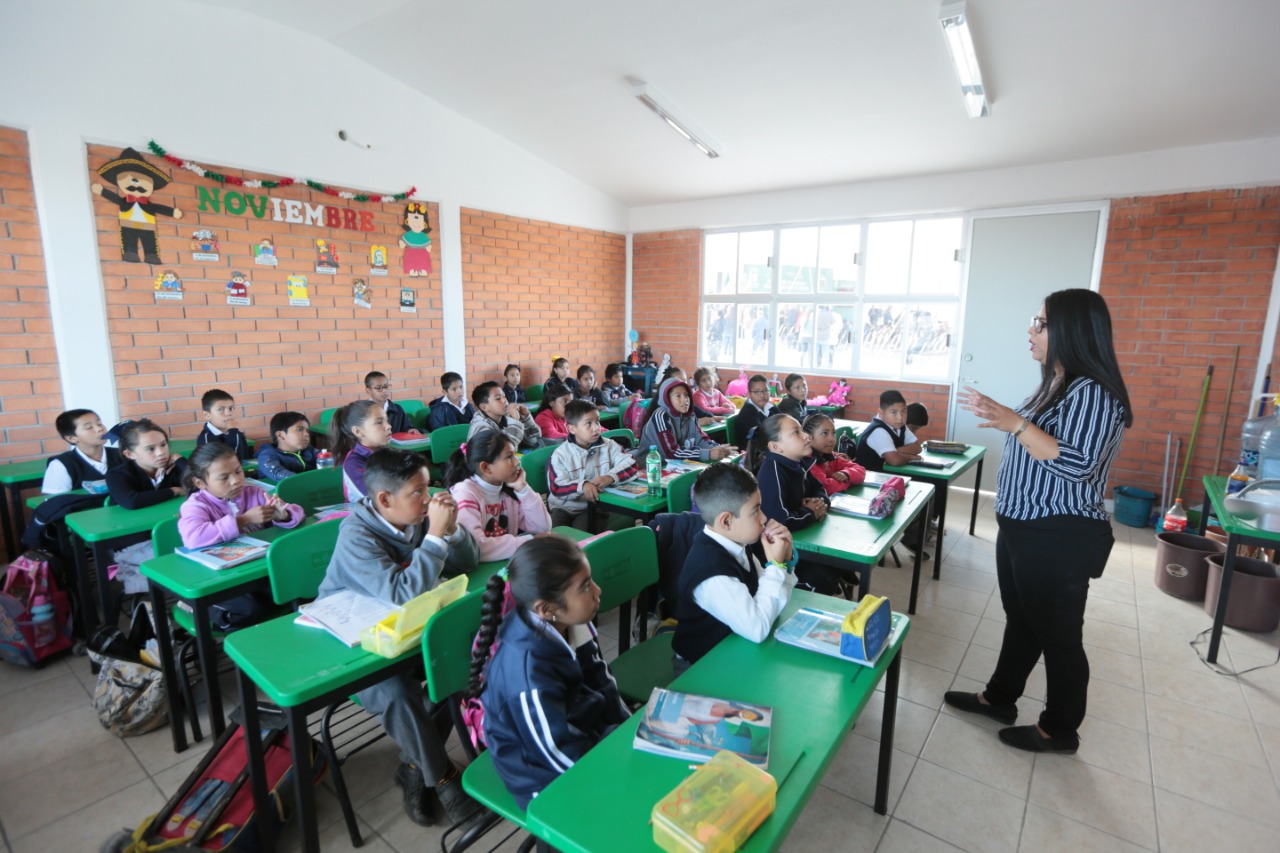Inaugura MARS escuela en Saltillo