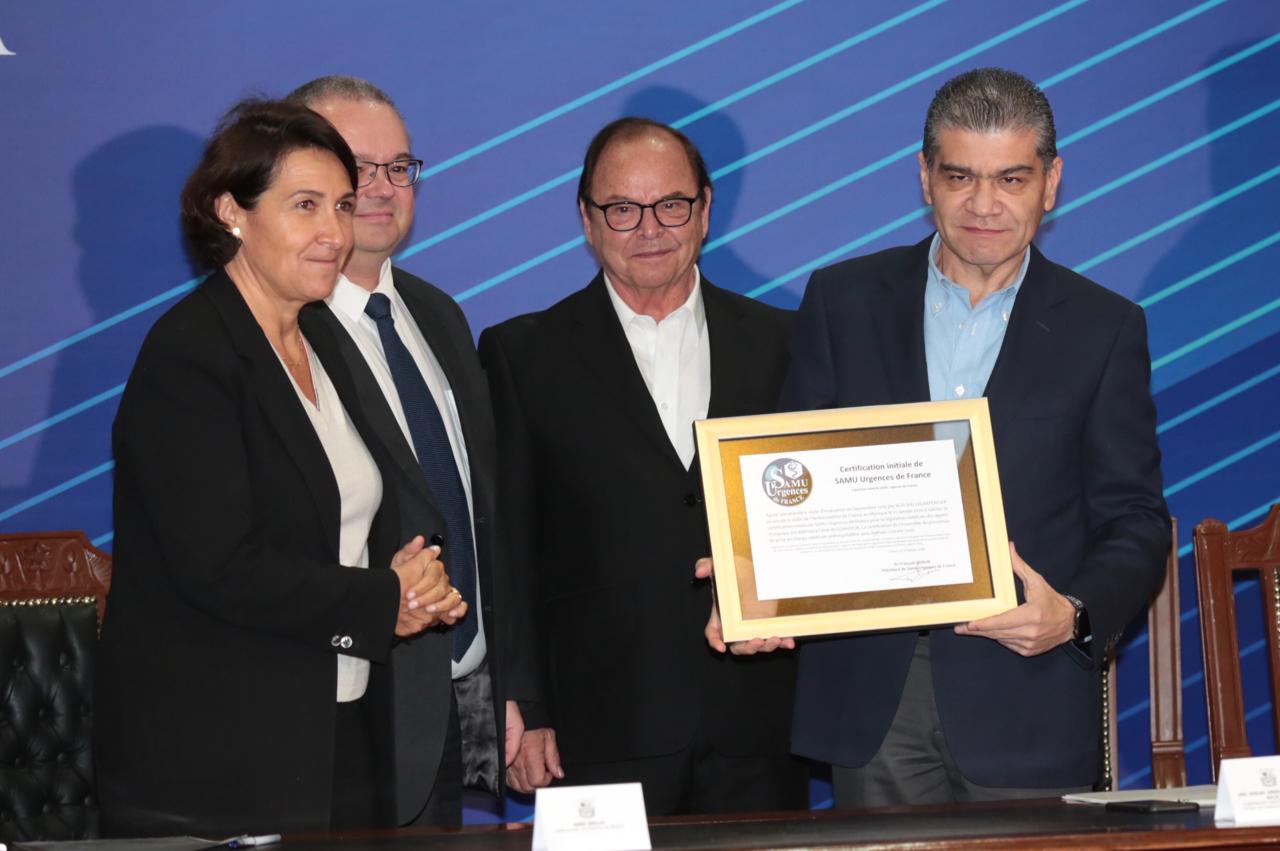 Recibe Coahuila certificación en <br>salud por Embajada Francesa