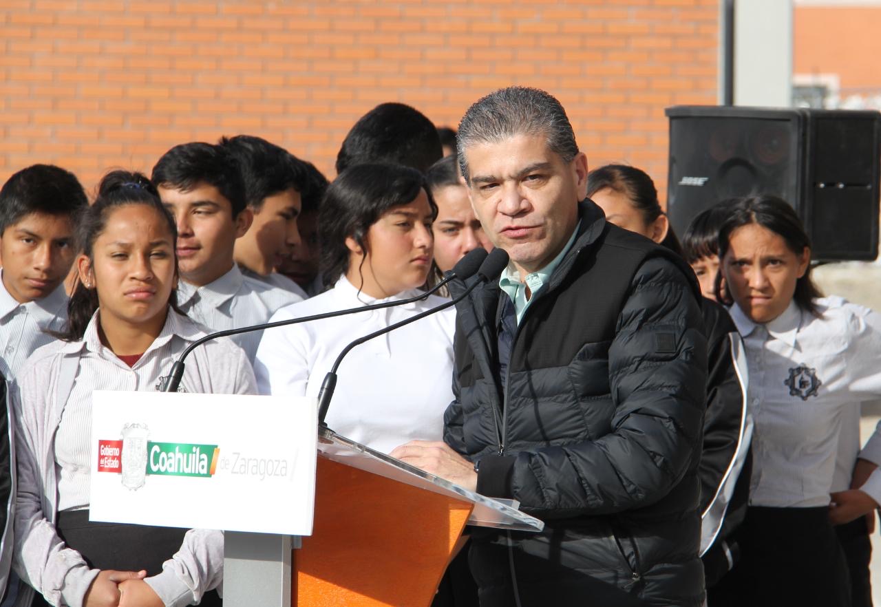 Firme apoyo a la educación, reitera MARS