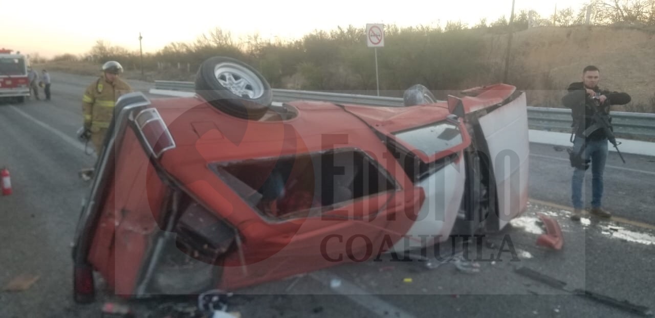 Mata a su esposa en volcadura <br>en Acuña; iban discutiendo