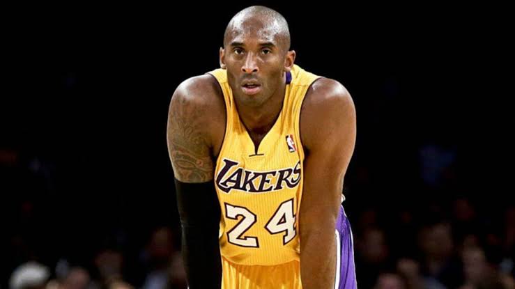 Muere Kobe Bryant en accidente aéreo