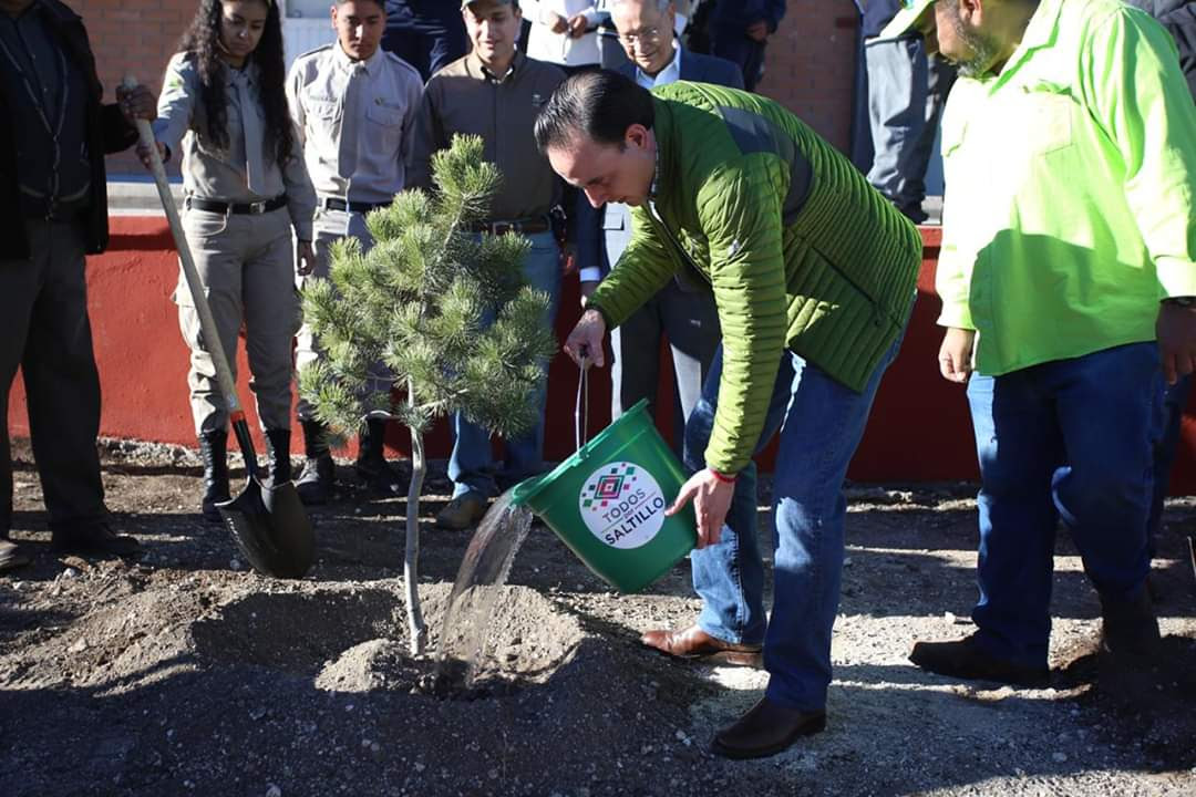Continúan proyecto de mega <br>reforestación en Saltillo