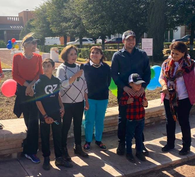 Ciudadanos replican proyectos del municipio de Saltillo en su colonia