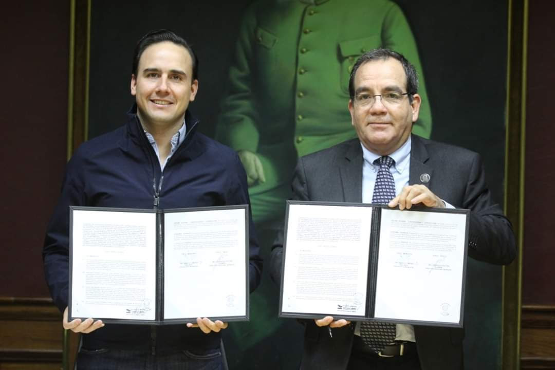 Firma Saltillo convenio con el Inegi