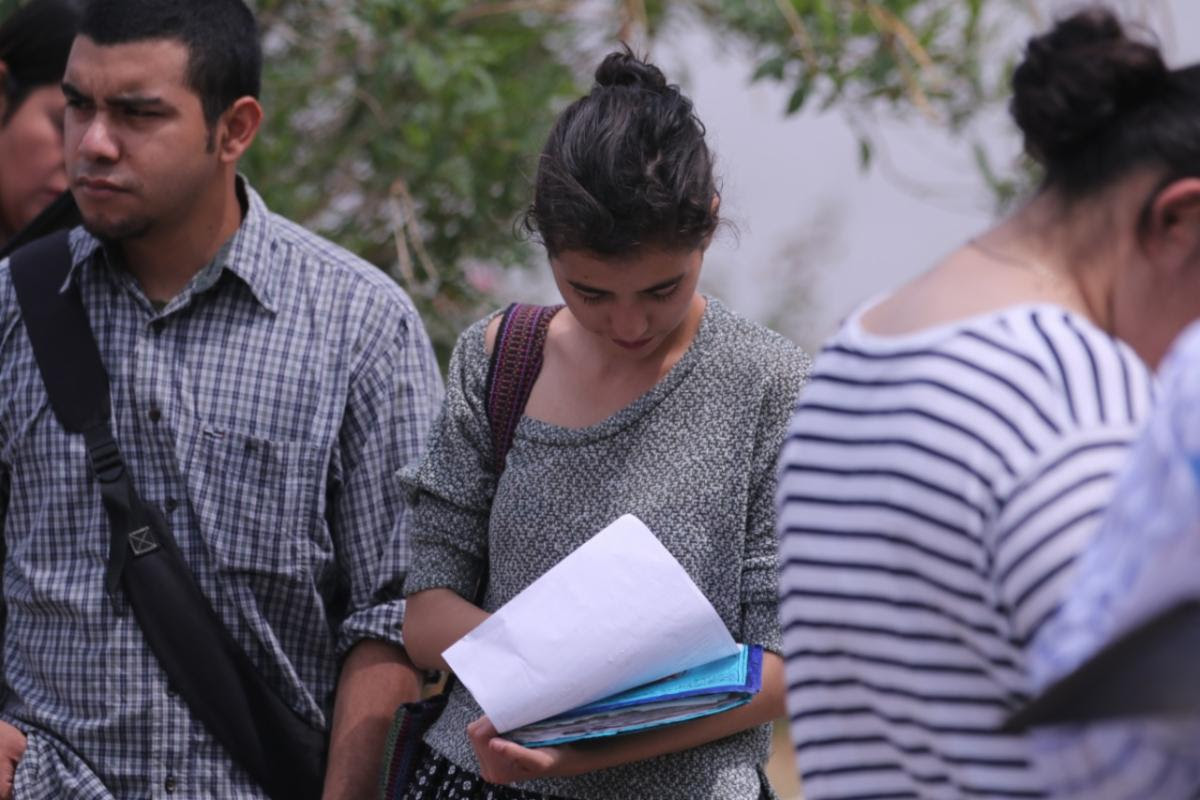 Invita Municipio a curso para exámenes de admisión a educación media y superior