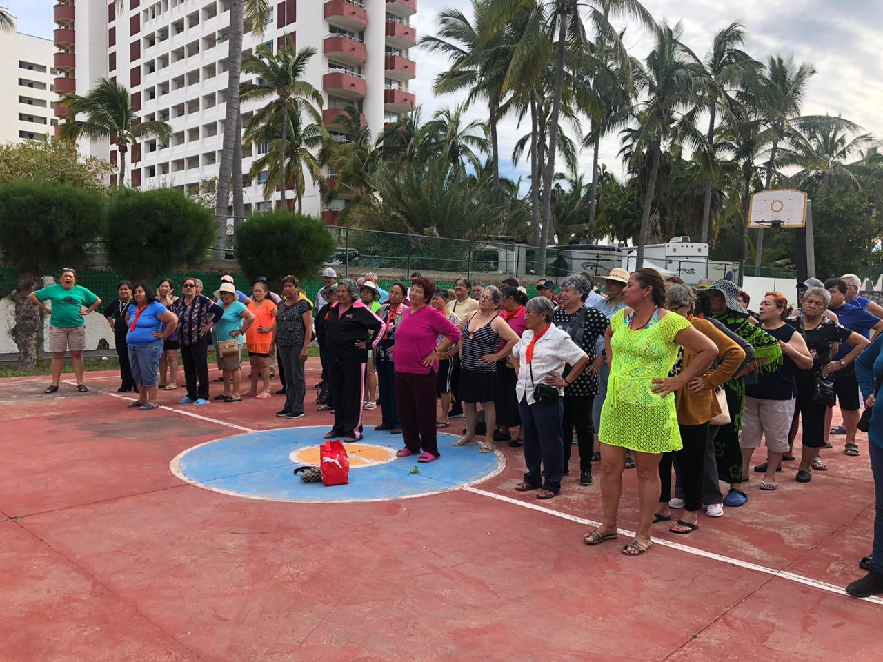 Fomentan calidad de vida en la vejez