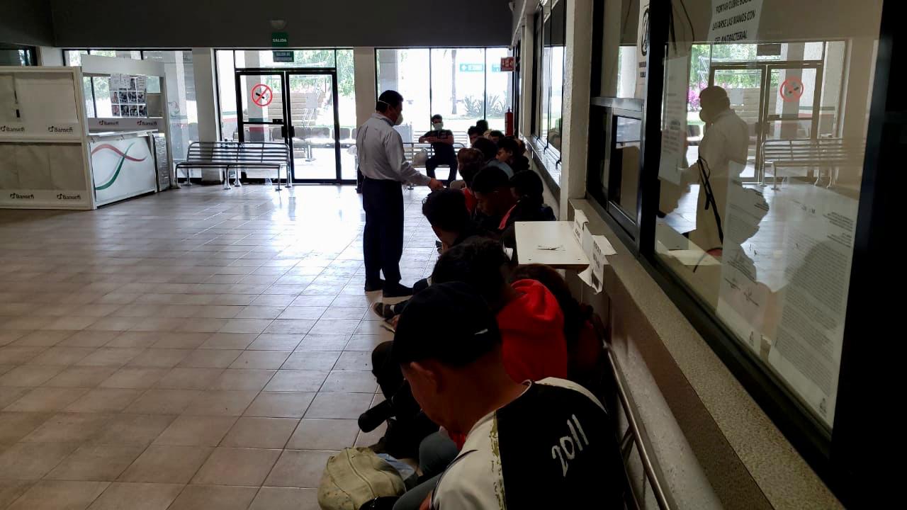 Entrega Bienestar Coahuila insumos <br>de salud a migrantes en Piedras Negras