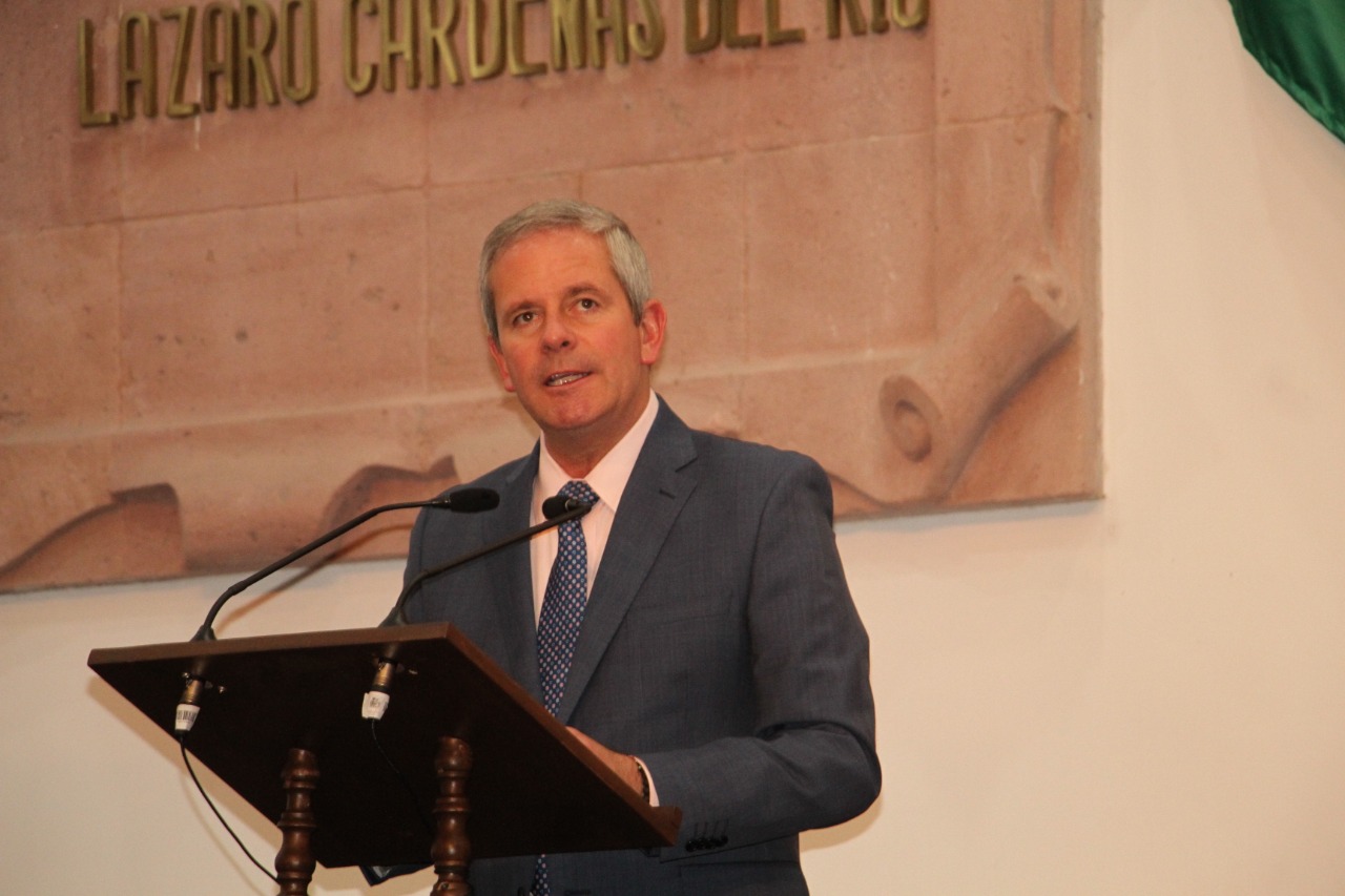 Pide Marcelo Torres incentivos económicos <br>para personal de la salud