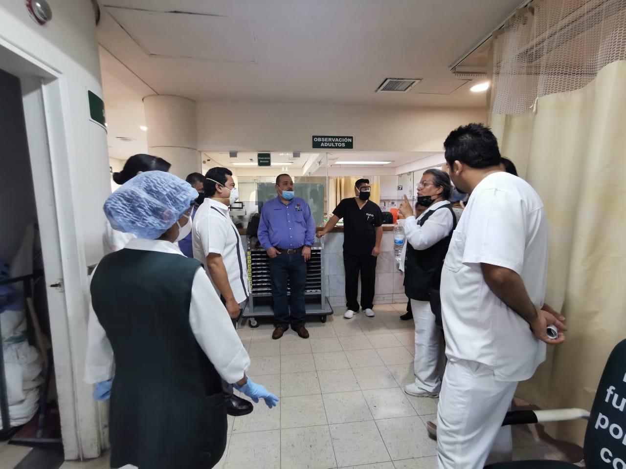 Agradece Reyes Flores a personal médico <br>por atención profesional a pacientes Covid