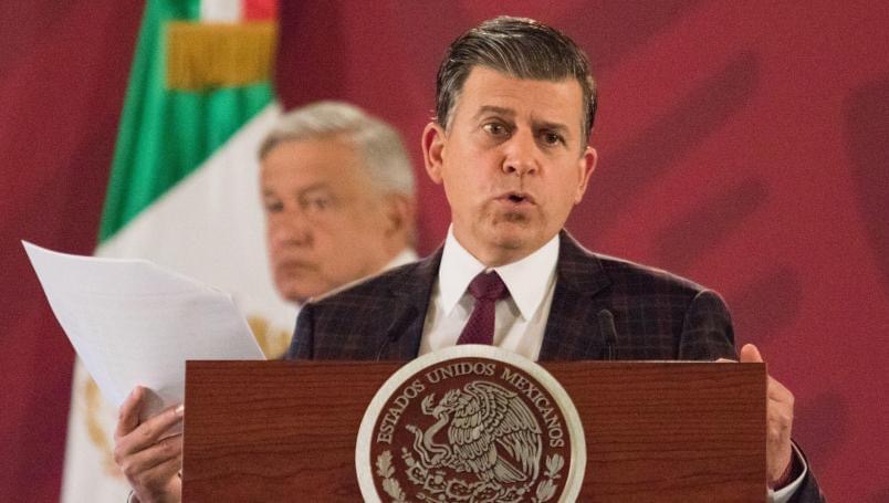 Da positivo a Covid titular de Profeco; convivió con AMLO un día antes de la prueba