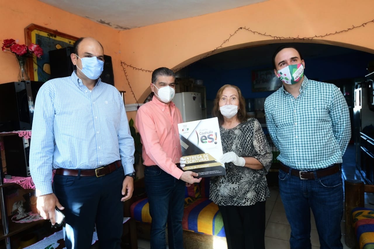 Lleva MARS escrituras a familias saltillenses