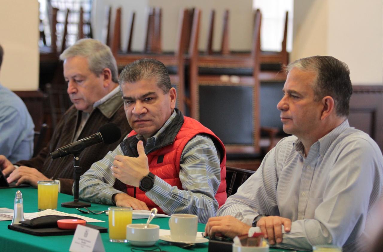 Pide Riquelme a su gabinete <br>no bajar la guardia vs el Covid