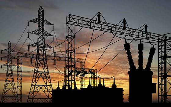 Apagón fue por un desbalance entre <br>la carga y generación de energía