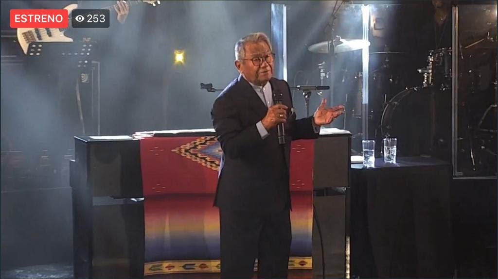 Reconoce Saltillo trayectoria de Armando Manzanero