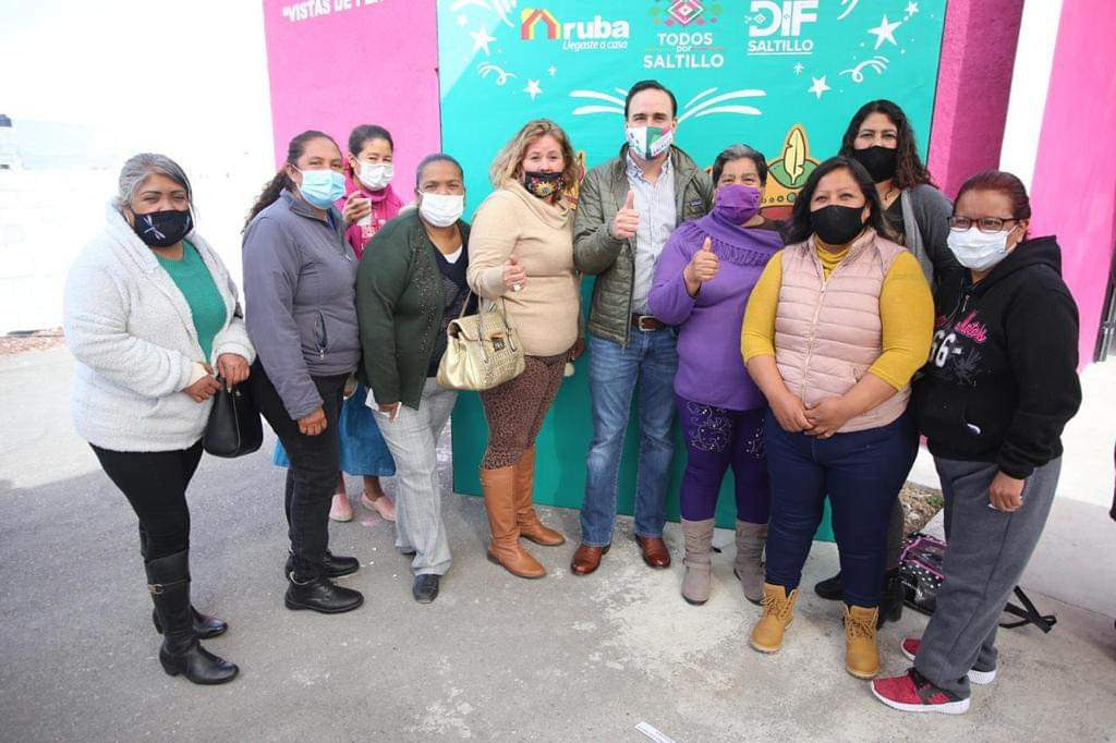 Inaugura Manolo centro comunitario al sur de Saltillo