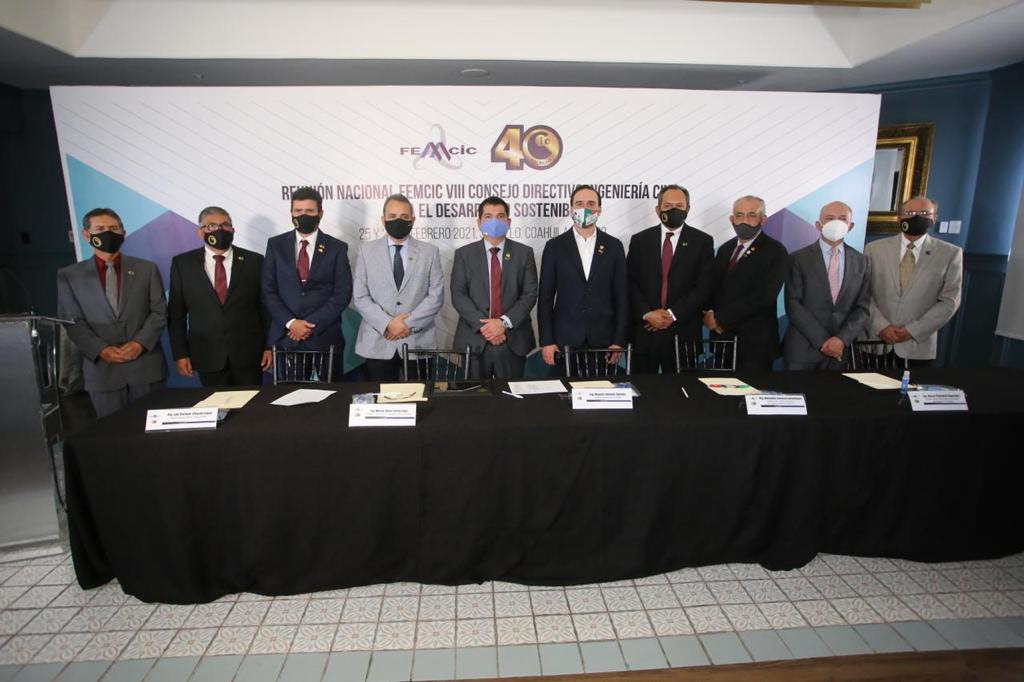 Reconoce Manolo trabajo de los Ingenieros Civiles