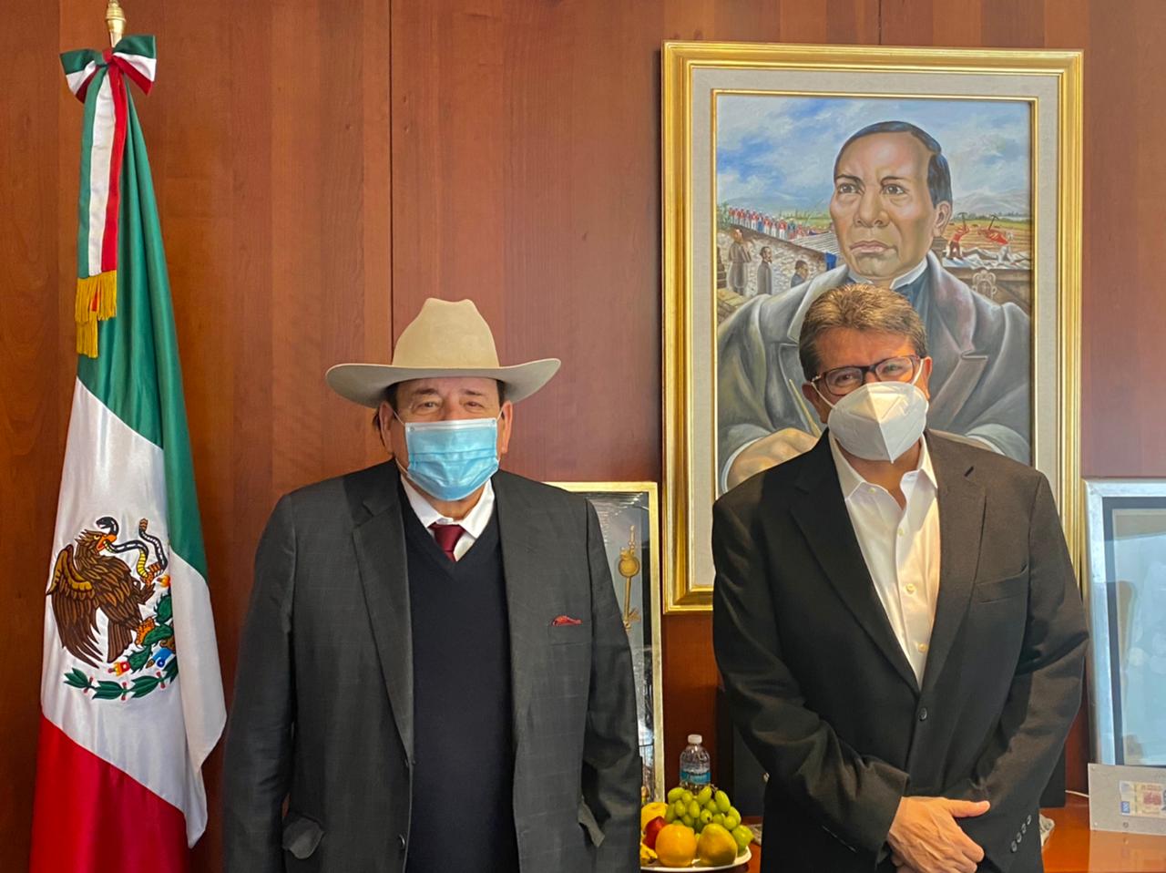 Sostiene Guadiana fructífera reunión con líder de Morena en el Senado