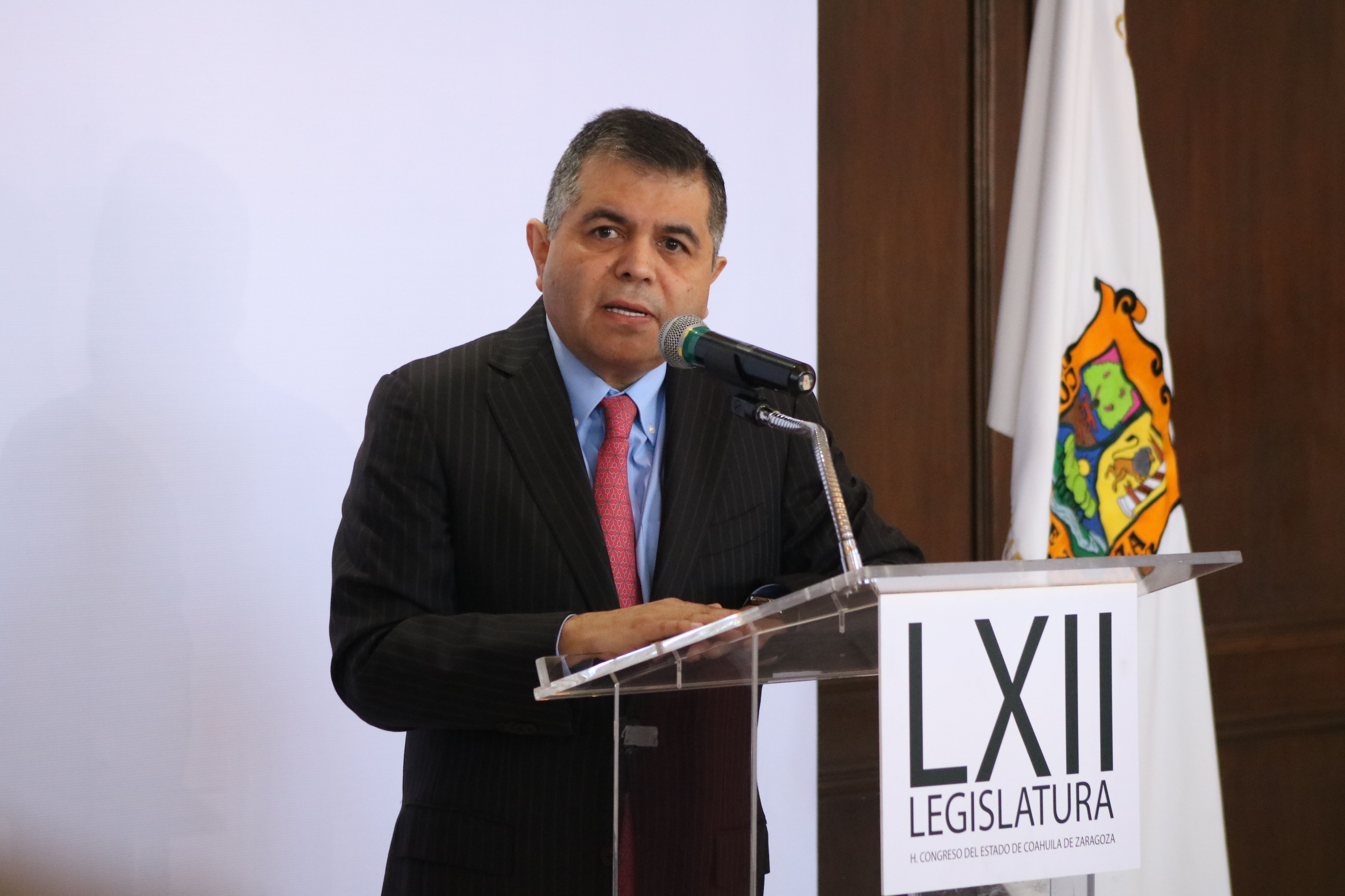 Incluirá Congreso a empresarios <br>en trabajo legislativo: Olmos 