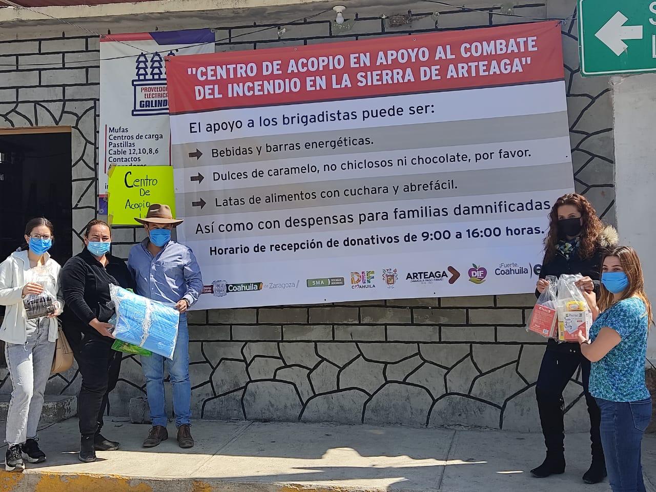 Opera DIF Coahuila centro de acopio en Los Lirios