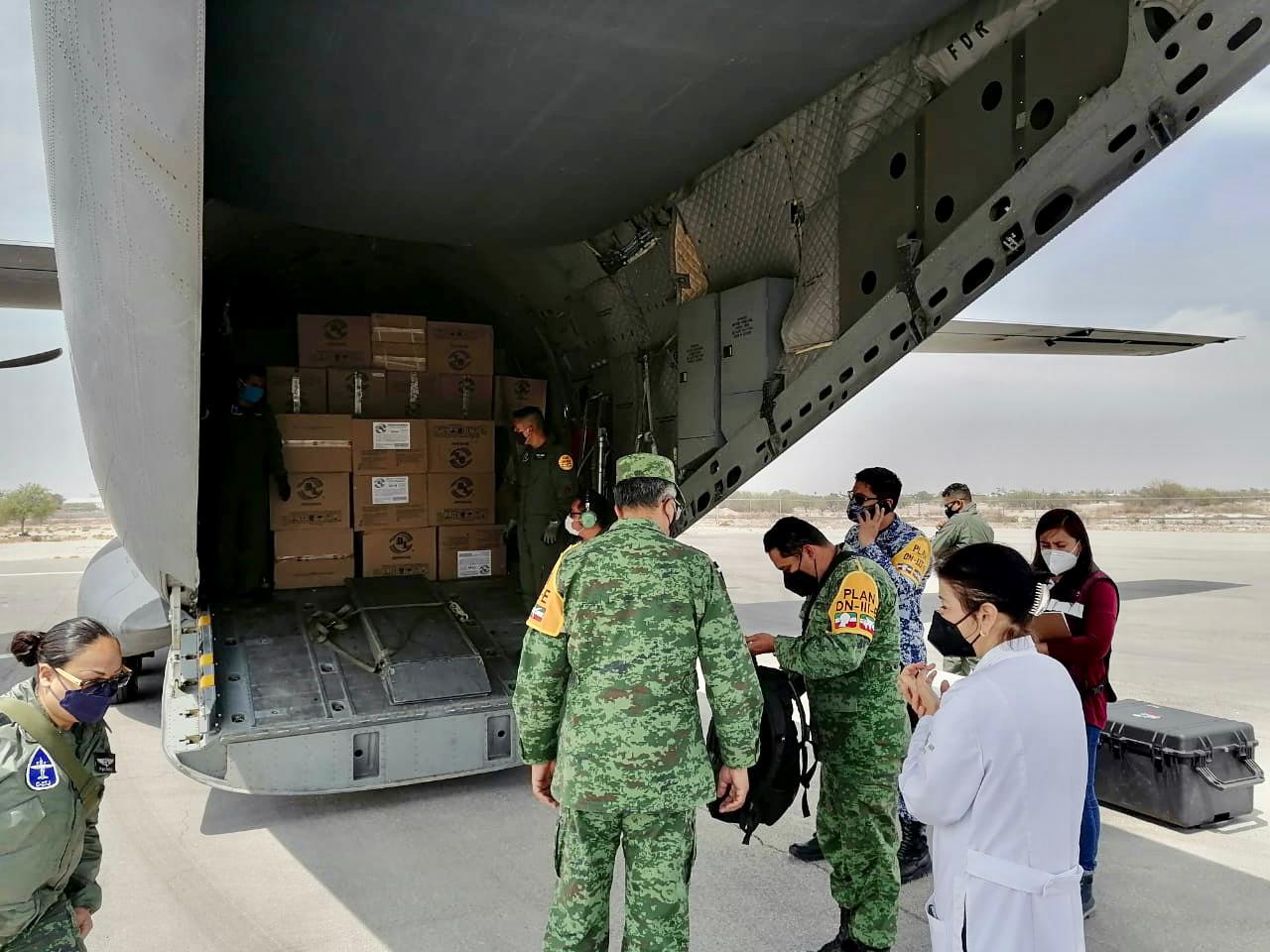 Llegan a Coahuila dosis de vacunas anticovid Sansino y Sinovac