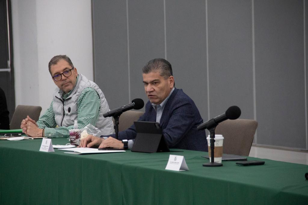 Solicita MARS intervención del Ejército <br>para reorientar proceso de vacunación