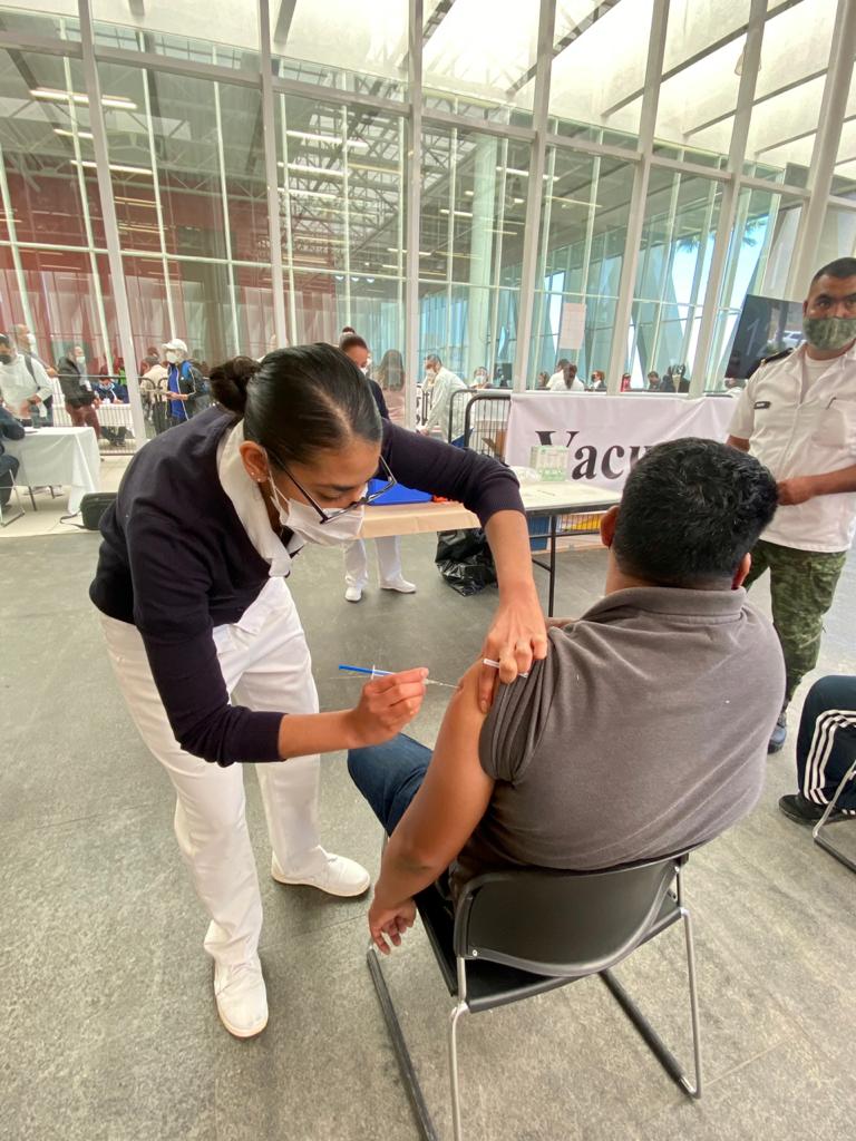 Reitera Salud Coahuila especificaciones para aplicación de vacunas anti Covid