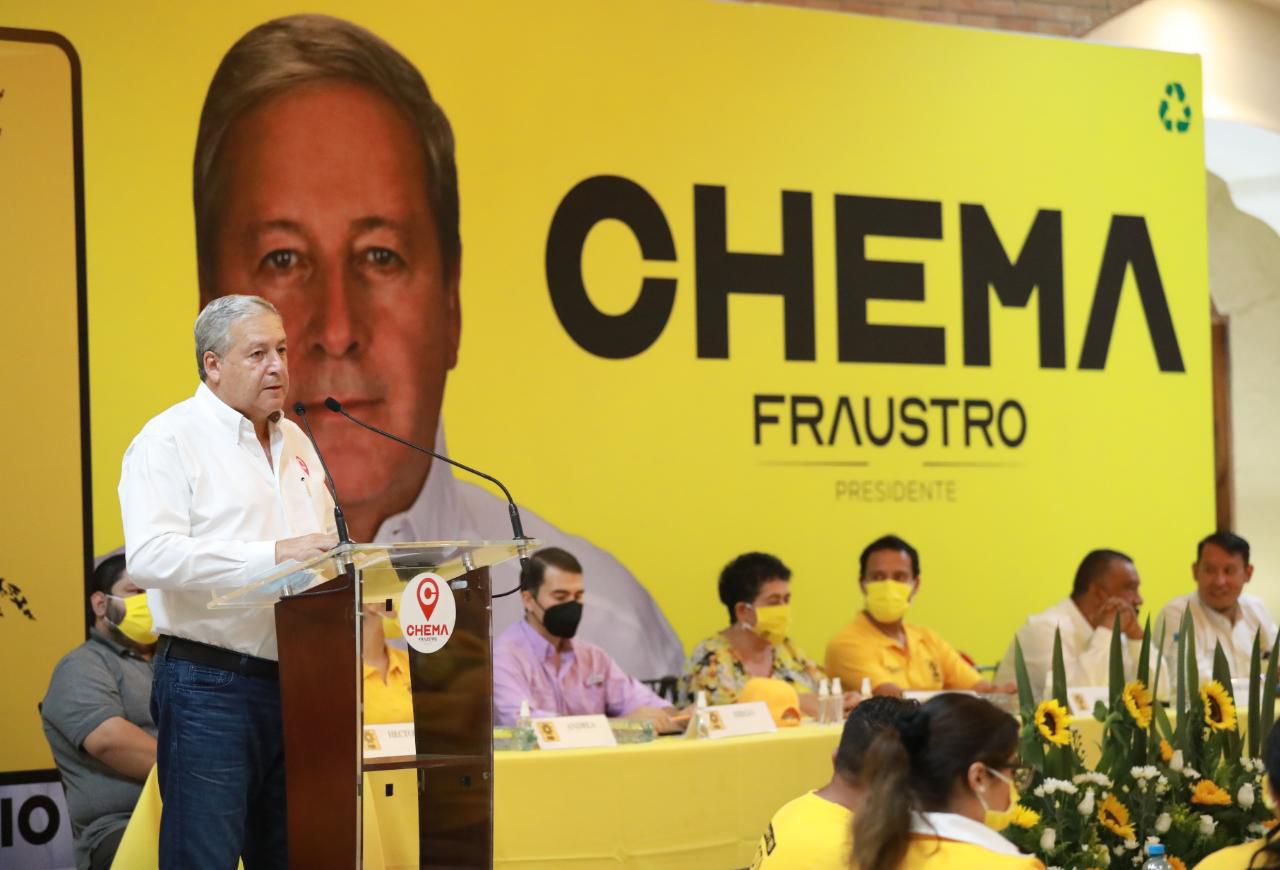 Se sube PRD al tren de Chema Fraustro