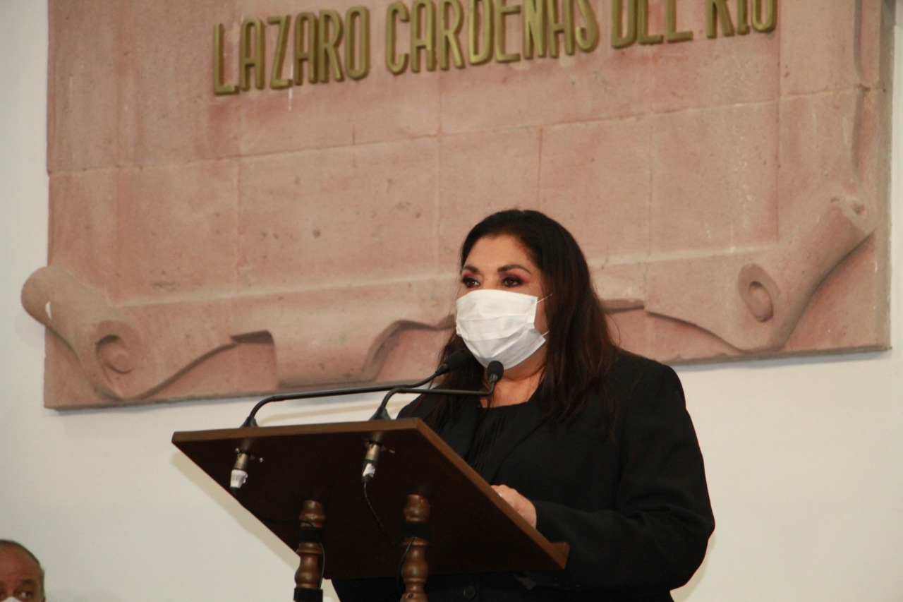 Ejemplo de inclusión, en sesiones del <br>Congreso se implementará lenguaje de señas