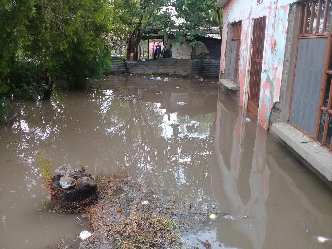 Reporta PC incidentes menores traaa fuertes lluvias