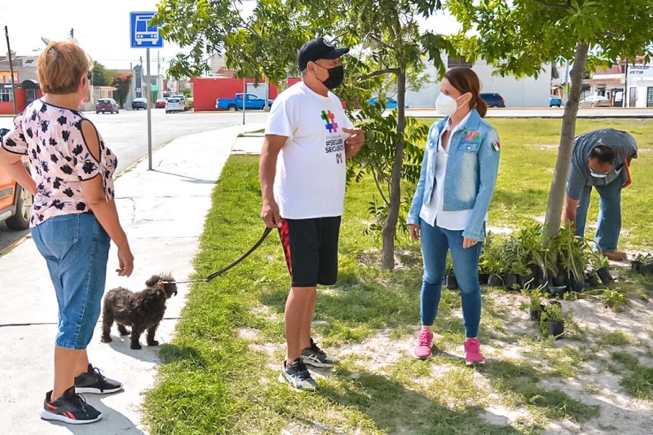 Continúa María Bárbara cercana a la gente; <br>regresa brigada “Estoy aquí, te escucho”