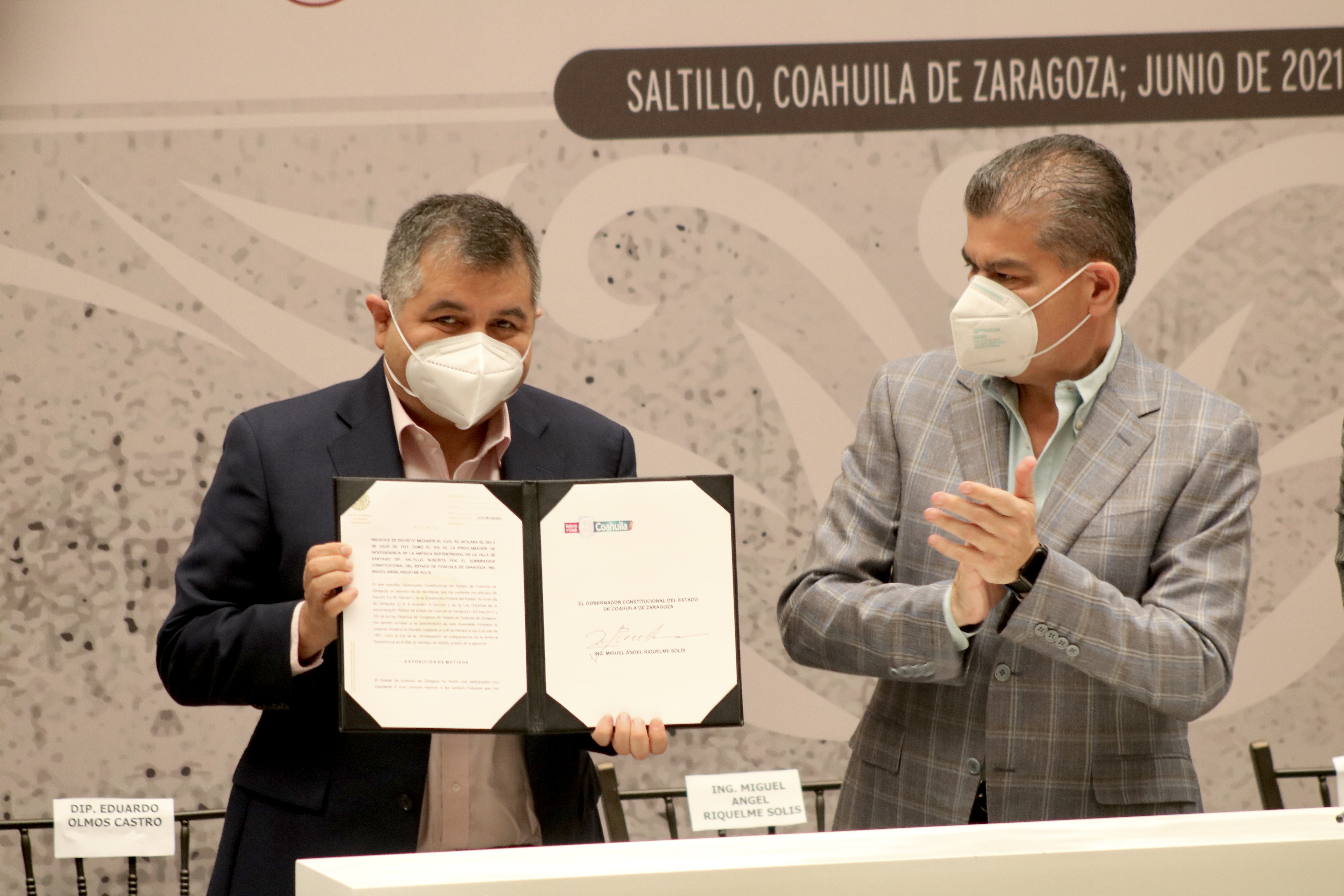 Recibe Olmos iniciativa de MARS sobre <br>la “Jura de Independencia en Saltillo”