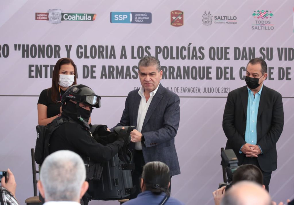 Entrega MARS 10 mdp en armas y equipo <br>táctico a las fuerzas de seguridad