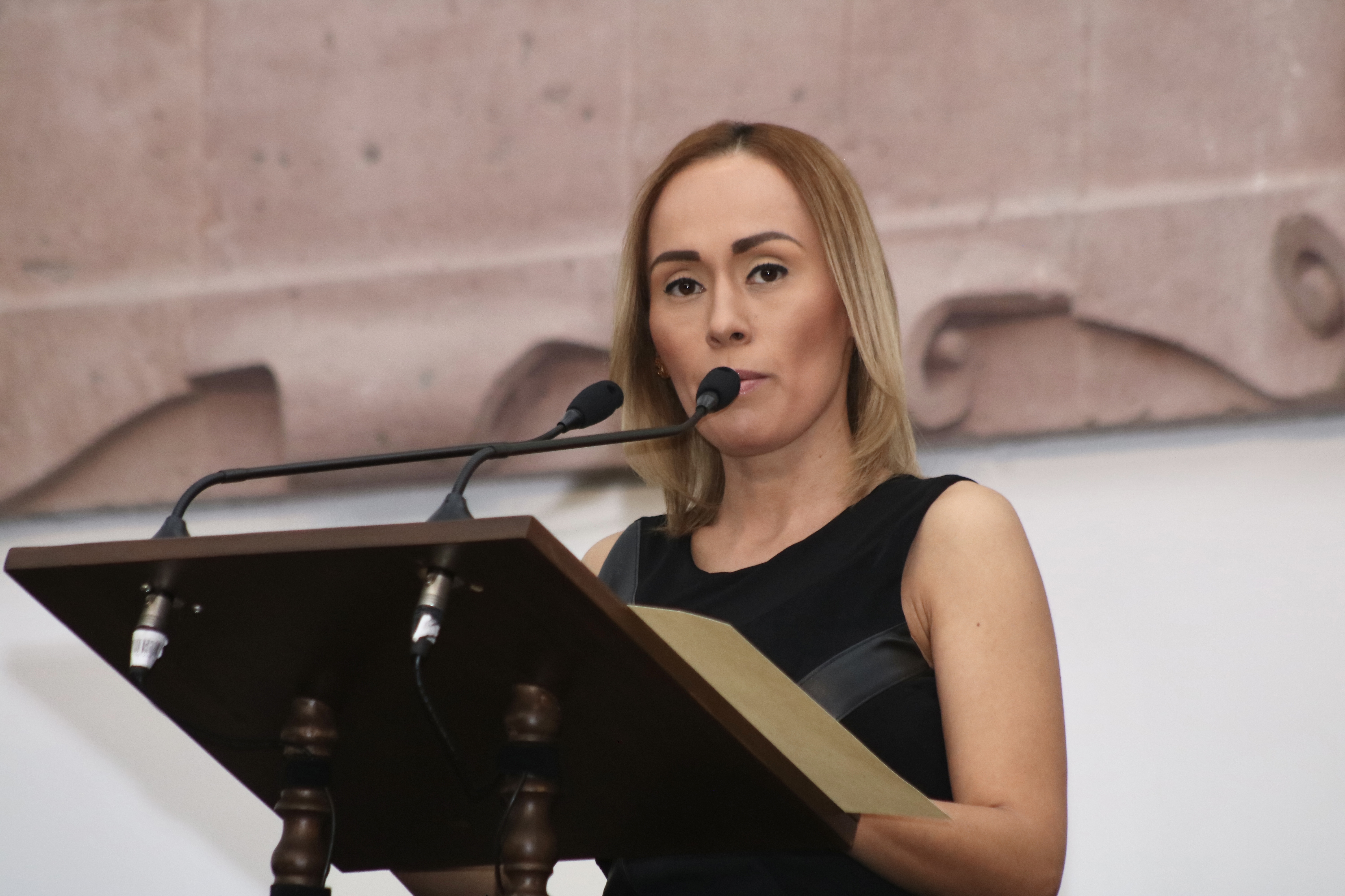 Debe federación reforzar medidas para detectar portadores de COVID-19 que lleguen a territorio nacional