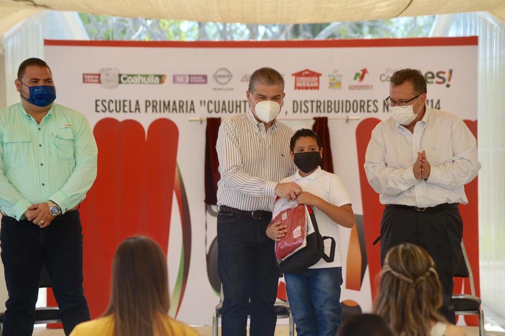 Inaugura MARS escuelas en <br>Cuatro Ciénegas y Nadadores