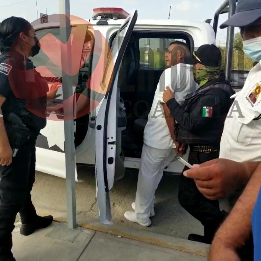 Detienen a enfermero que trabajaba drogado <br>en Acuña; sindicato del IMSS lo “rescata”