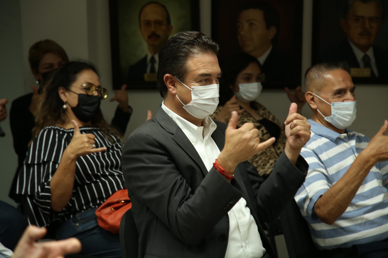 PRI Saltillo, comprometido con la inclusión; <br>imparte exitoso taller de Lengua de Señas