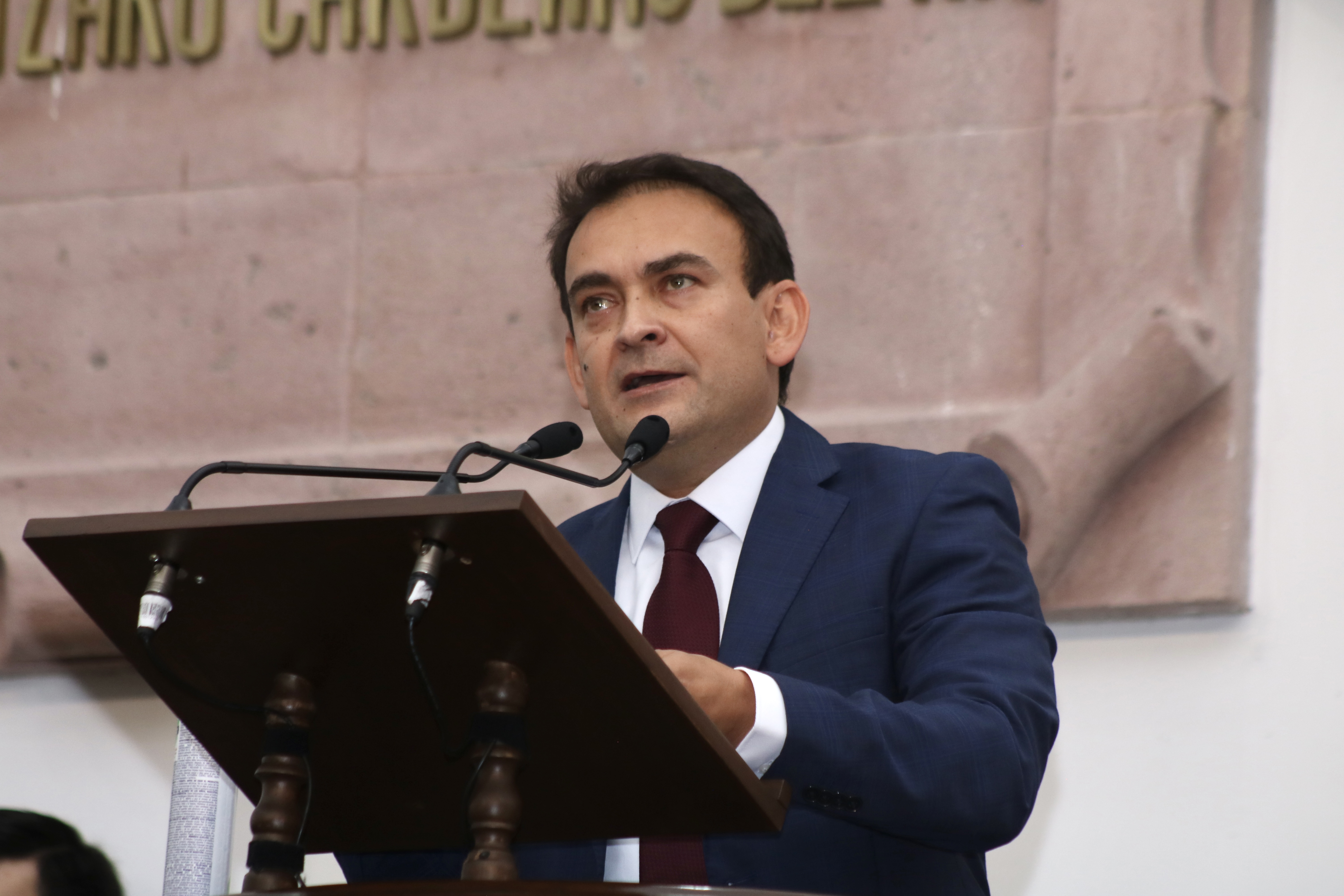 Propone Álvaro testamento en Braille <br>para personas con deficiencia visual