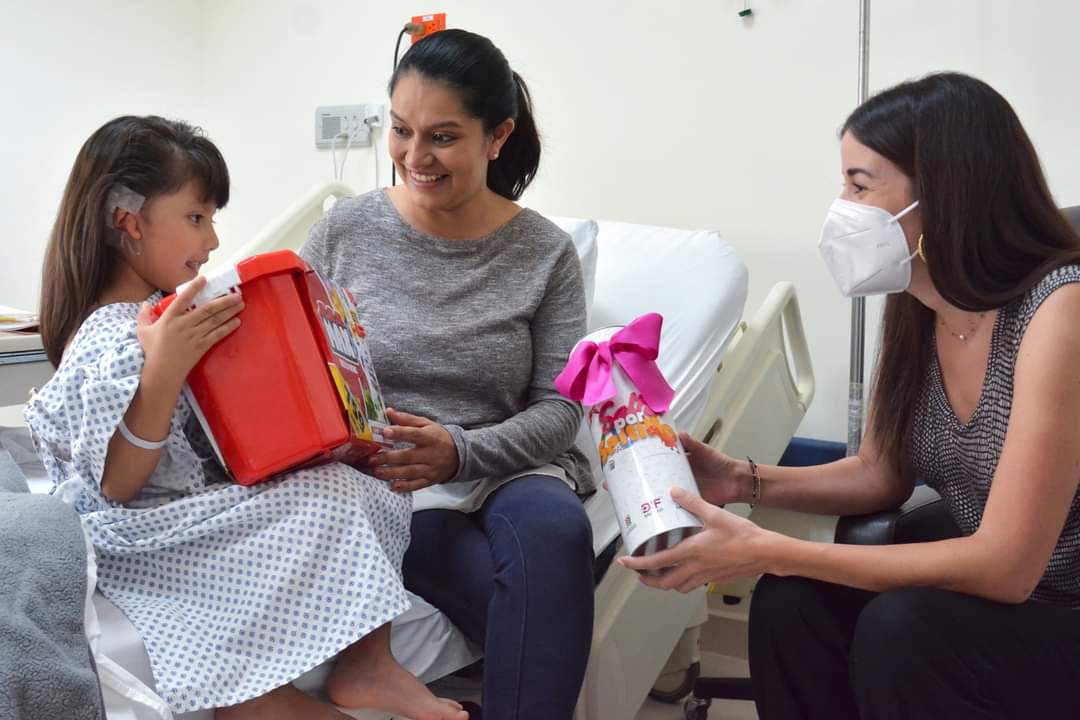 Con cirugías osteointegradas mejoran <br>calidad de vida de niños en Saltillo