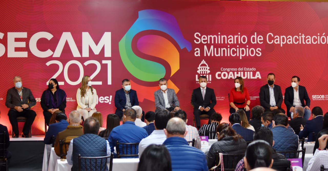 Participan los 38 alcaldes electos en el Seminario <br>de Capacitación a Municipios 2021 (SECAM)