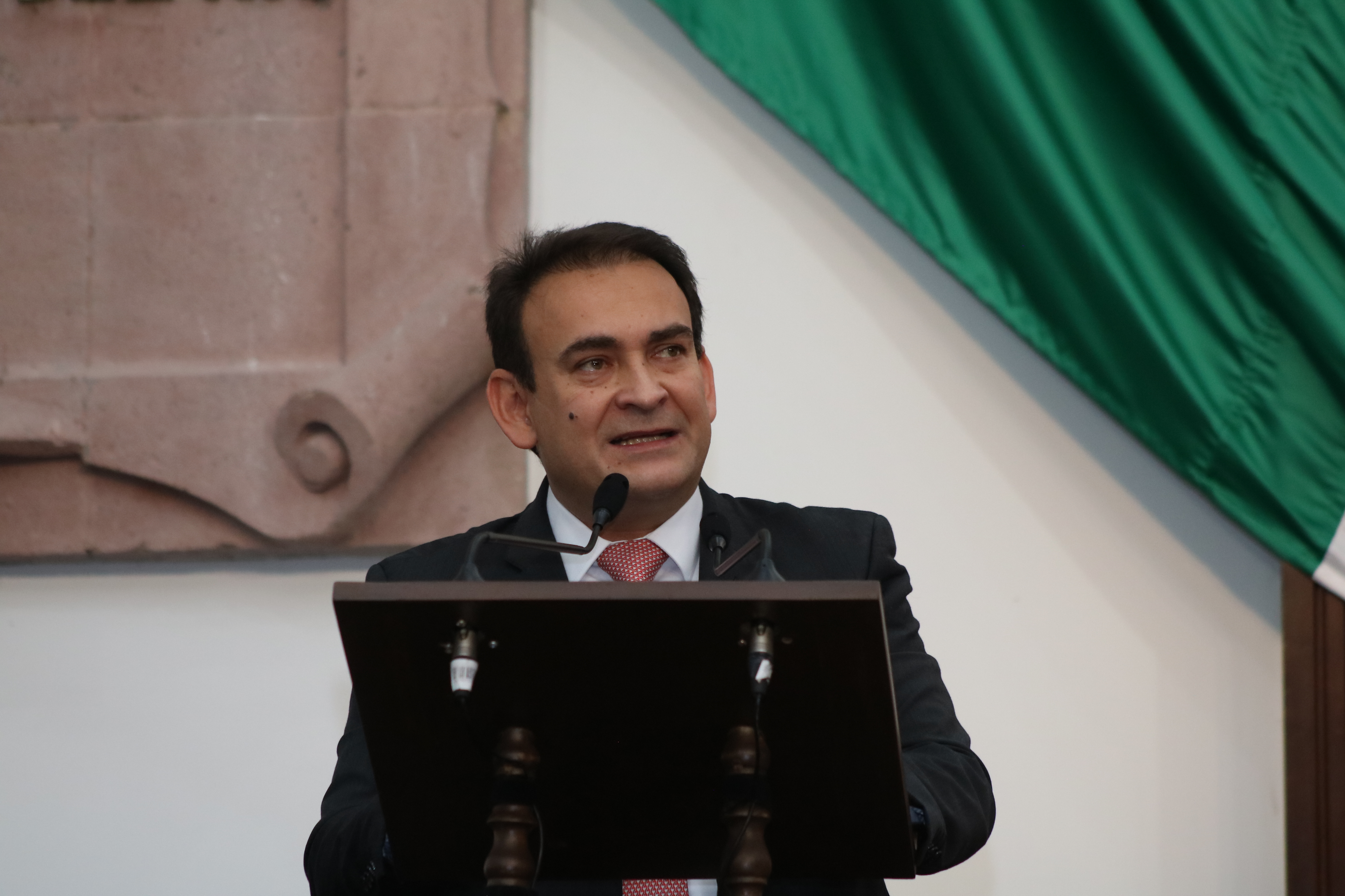 Solicitan al INEGI recabar cifras de <br>población de talla pequeña en México