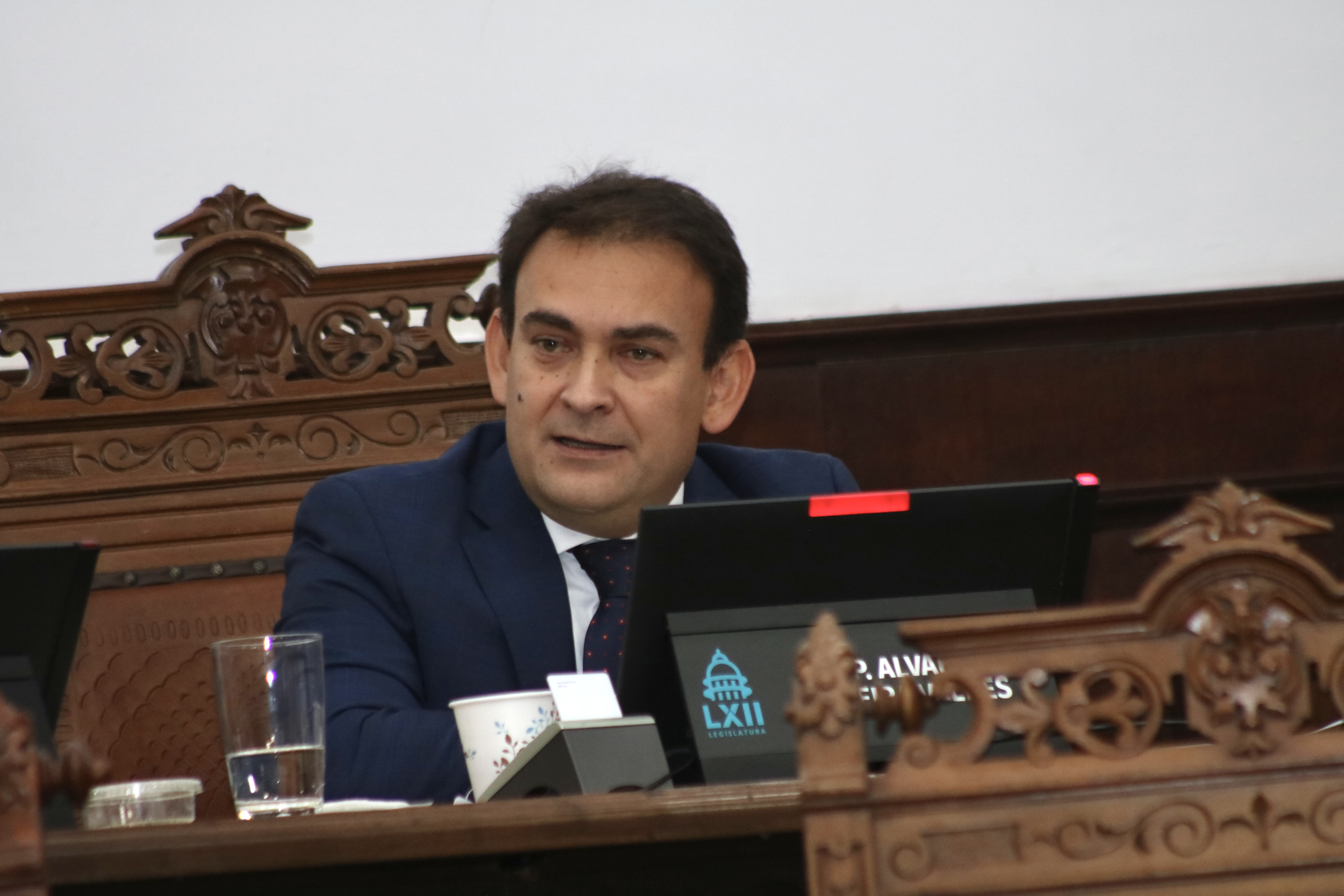 Exige Álvaro acciones claras para reducir precio de gas LP