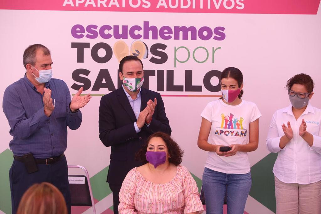 Entregará Gobierno de Saltillo <br>más aparatos auditivos