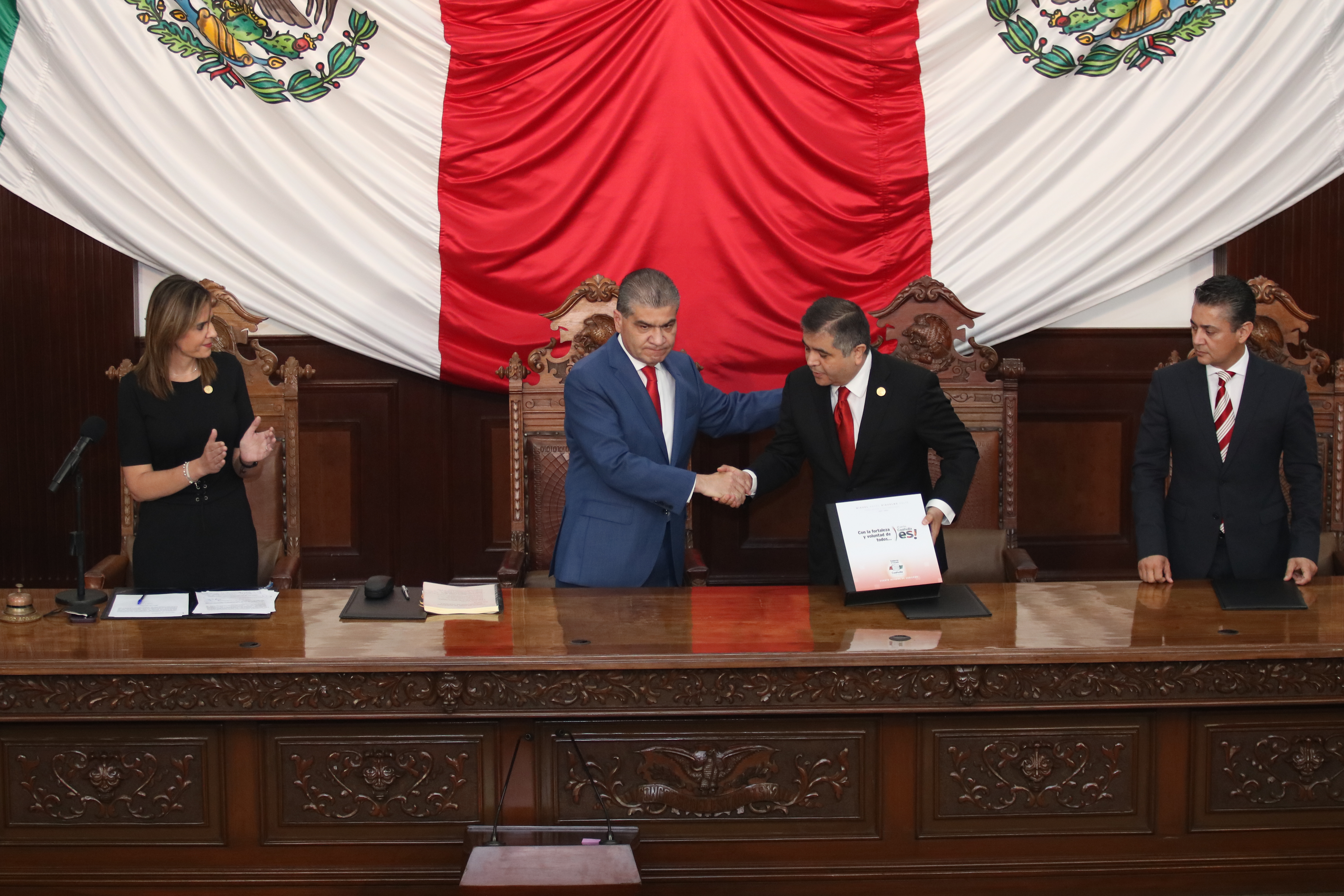 Fuertes y unidos, llegamos al 2021: Riquelme