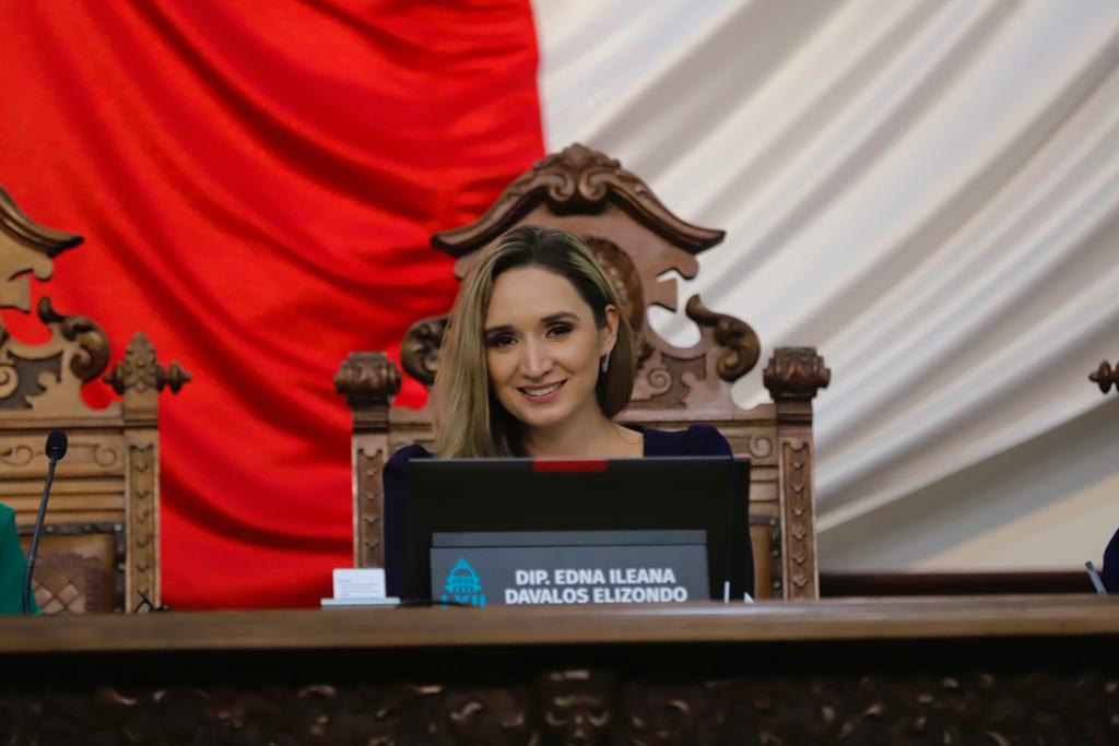 Exhorta Edna Dávalos atención al síndrome de agotamiento laboral en mujeres