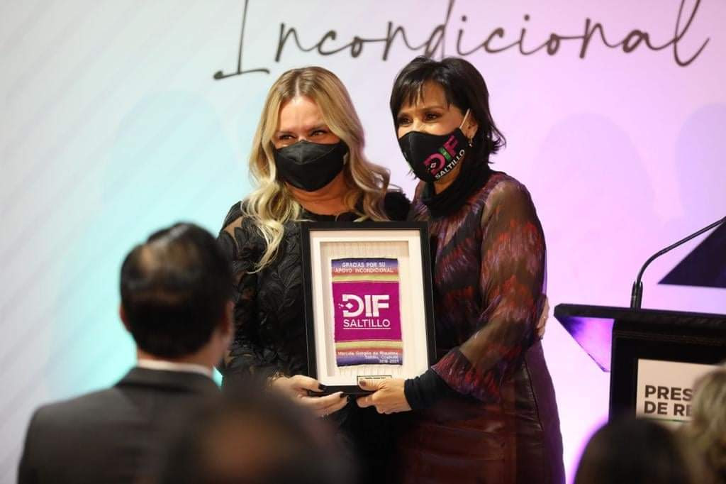 Amor y entrega incondicional <br>por Saltillo: Liliana Salinas