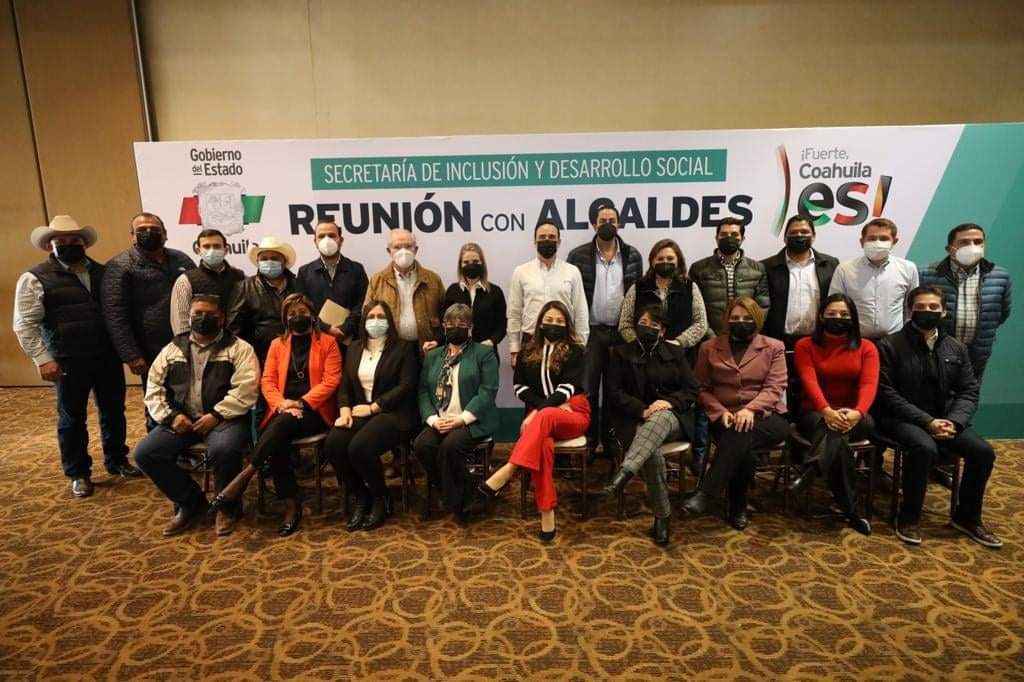 Inicia Manolo reuniones con alcaldes <br>para empatar proyectos sociales
