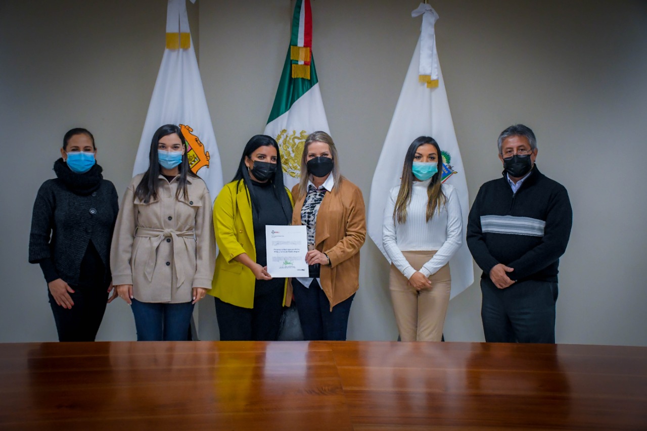 Coordinan municipio y Pronnif estrategias para <br>garantizar la justicia social de familias de PN