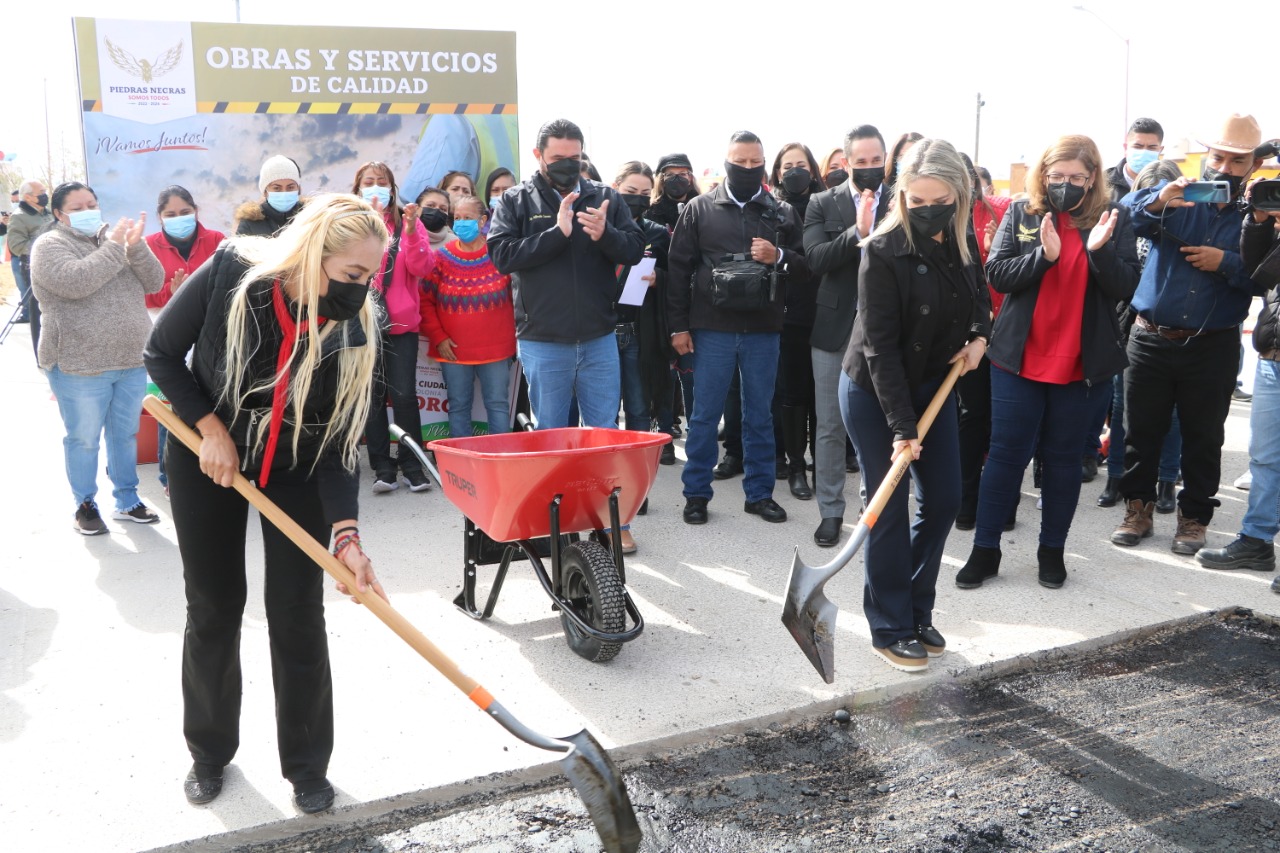 Arranca “Con todo en obras” de recarpeteo <br>en la colonia Villarreal y Acoros