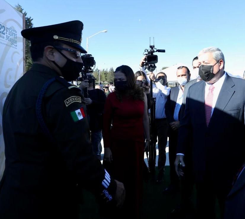 Refrenda Chema Fraustro trabajo coordinado con nuevo comandante de la Sexta Zona Militar